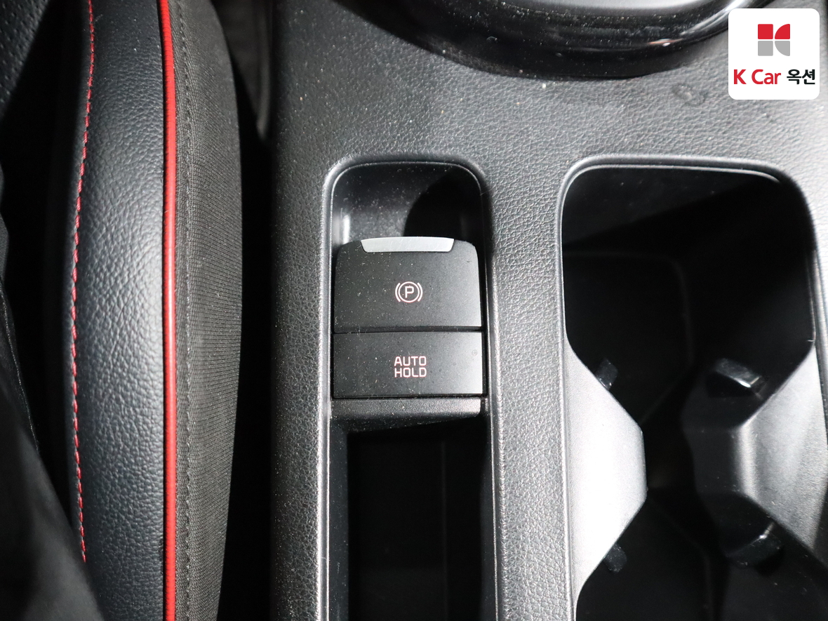 Kia K3 2022 - Image 17