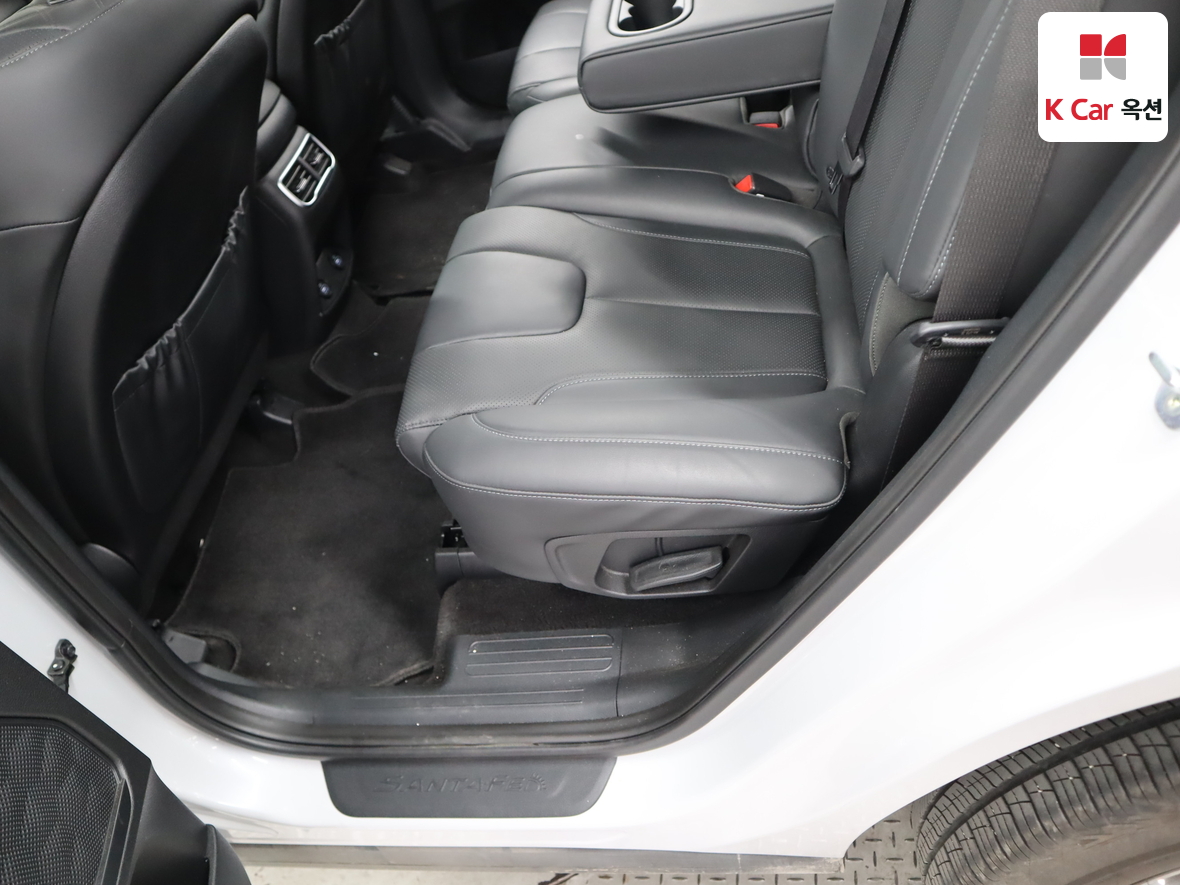 Hyundai SANTAFE - 22
