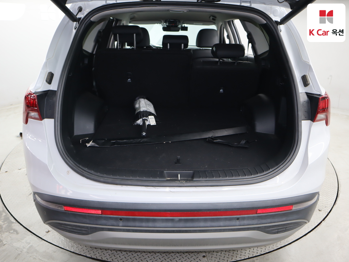Hyundai SANTAFE - 24