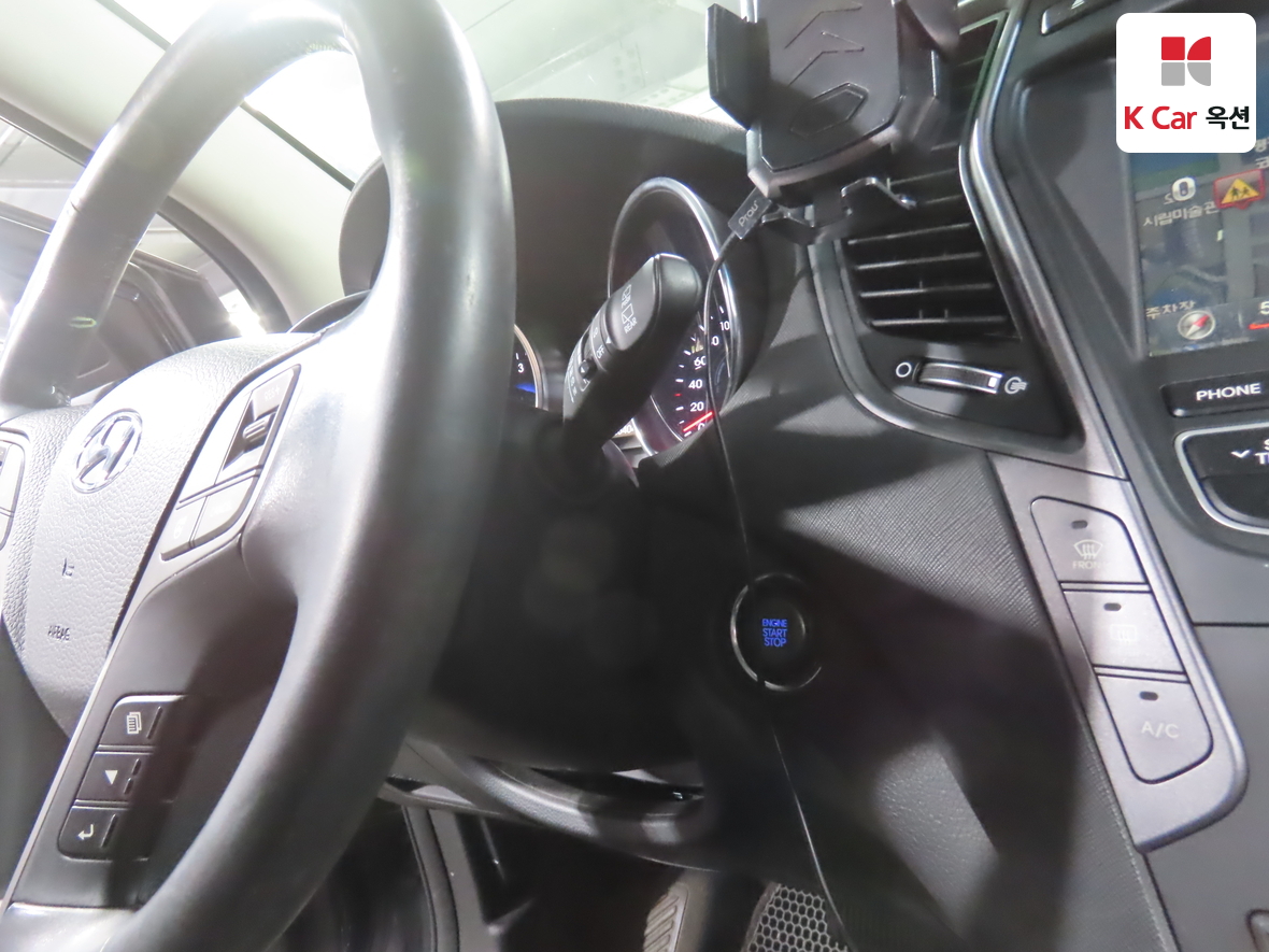Hyundai SANTAFE - 11