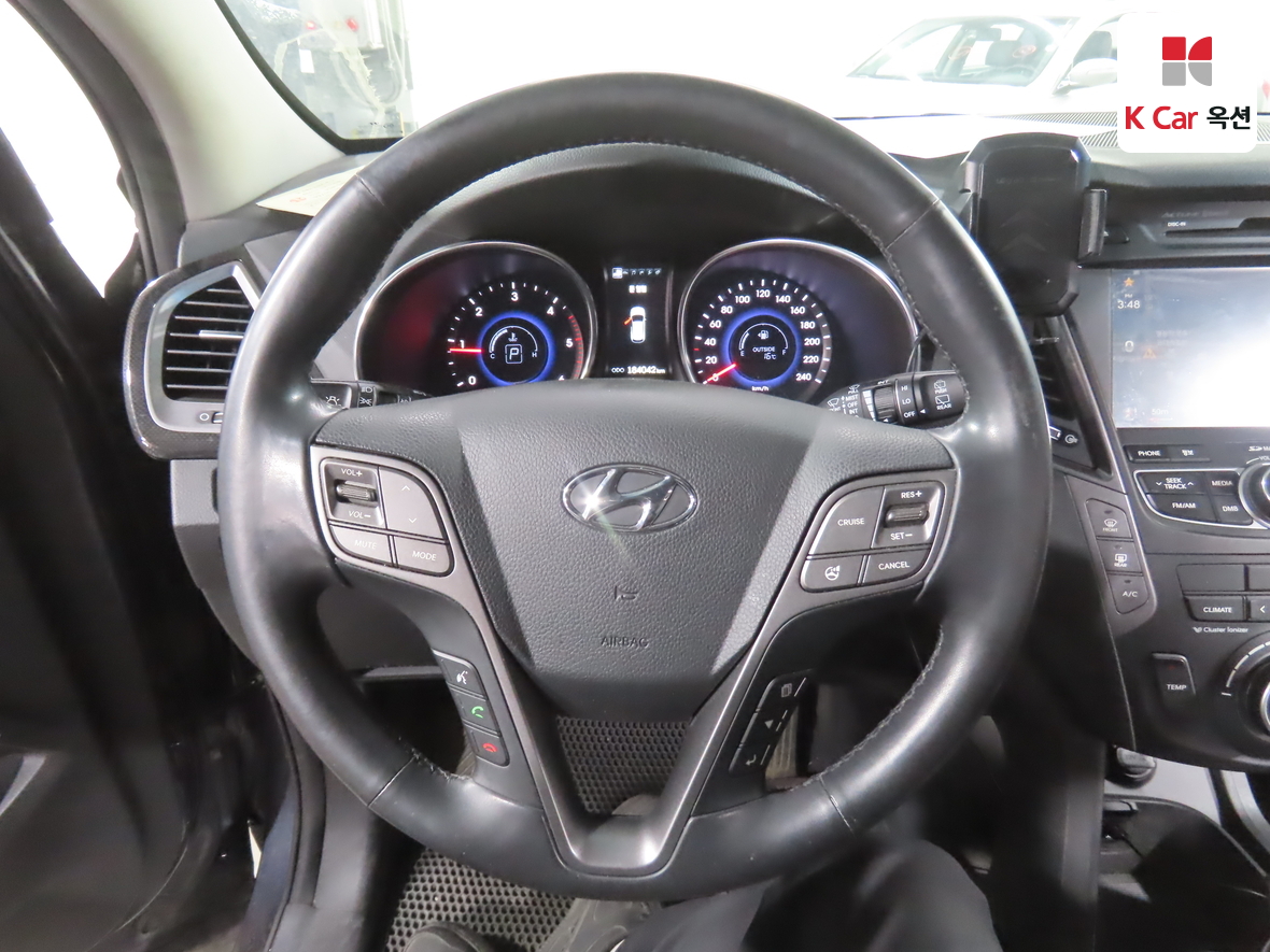 Hyundai SANTAFE - 10