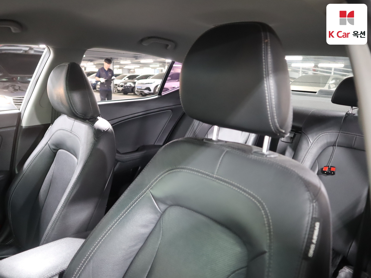Kia K5 2013 - Image 19