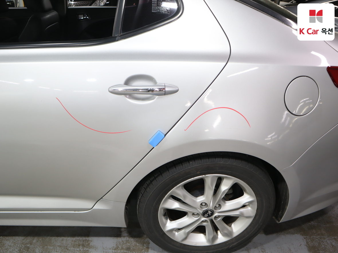 Kia K5 2013 - Image 37