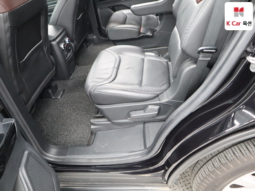 2022 - ford explorer