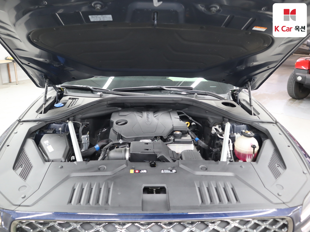 Genesis GV70 - 33