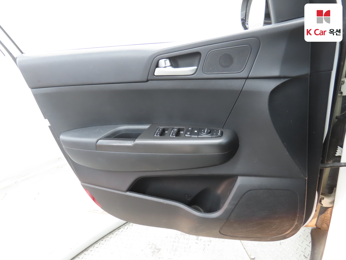 Kia Sportage - 8