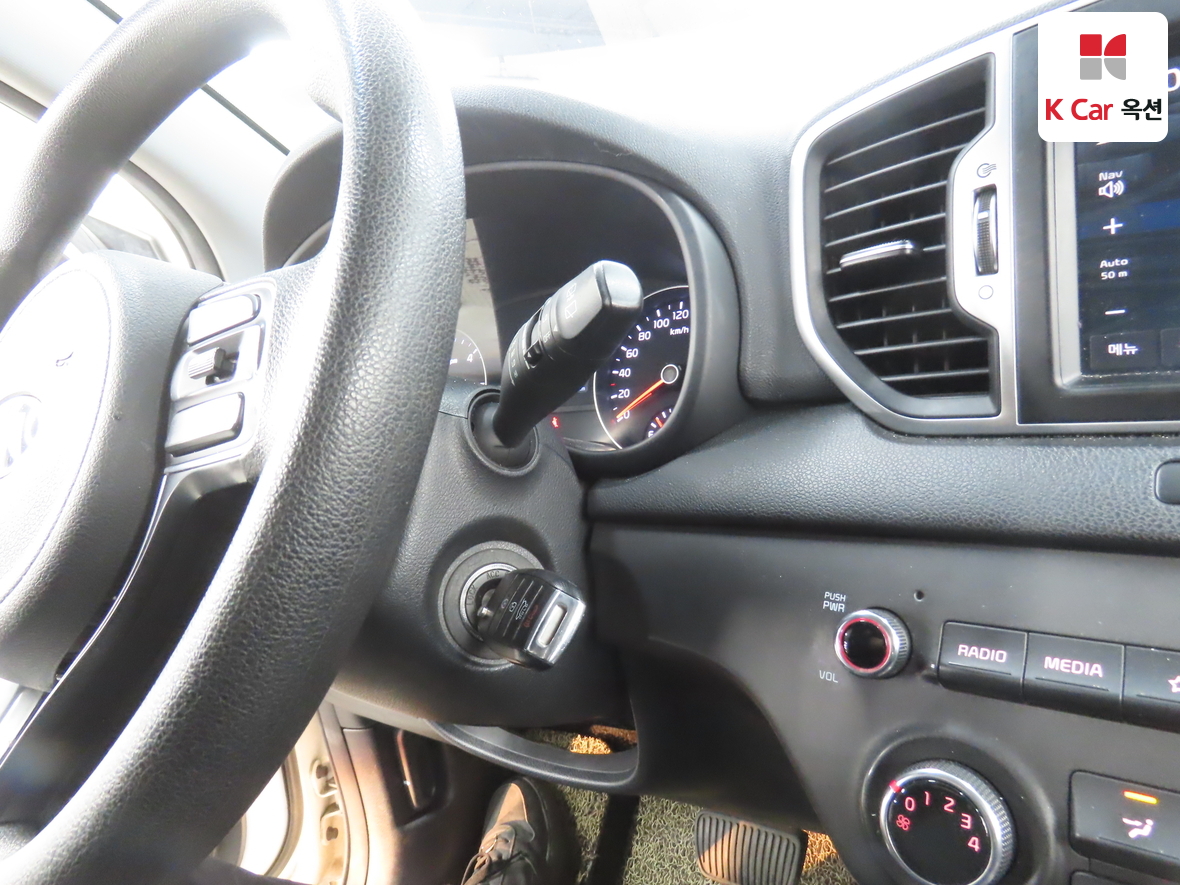 Kia Sportage - 11