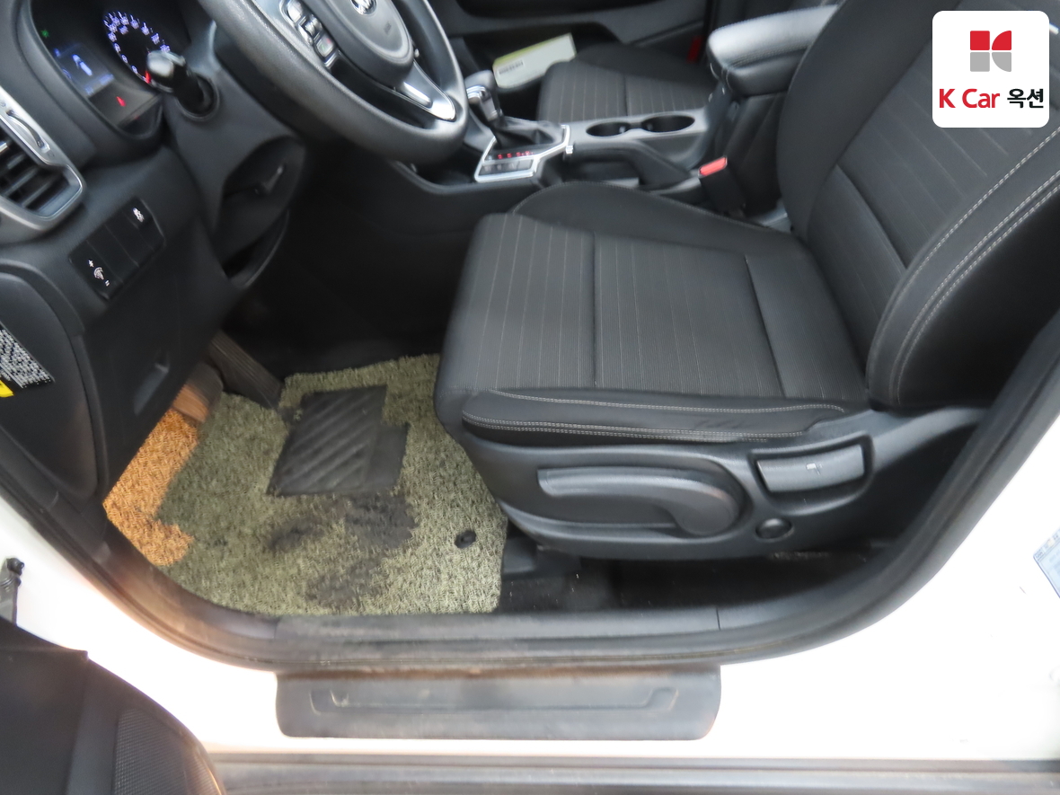 Kia Sportage - 16