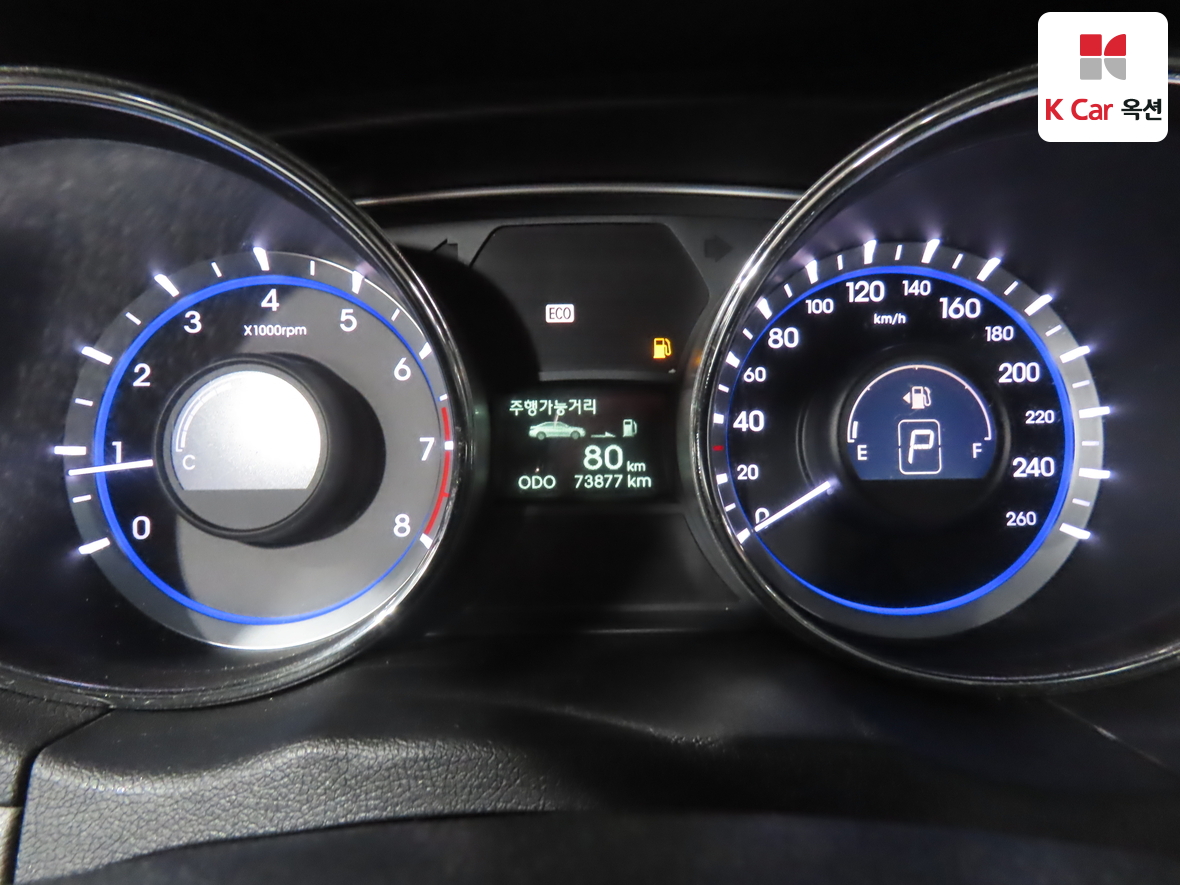Hyundai Sonata 2010 - Image 5