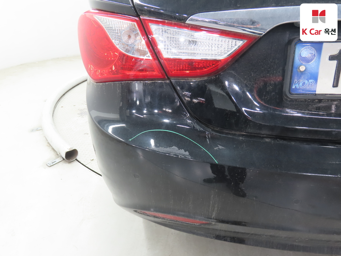 Hyundai Sonata 2010 - Image 36