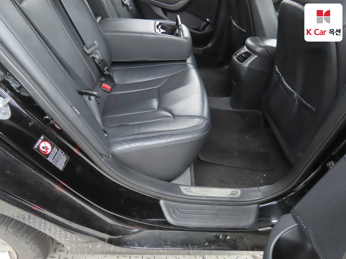 Hyundai Grandeur 2015 - Image 27