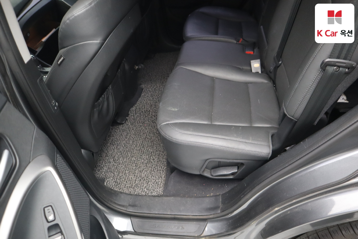 Hyundai SANTAFE - 21