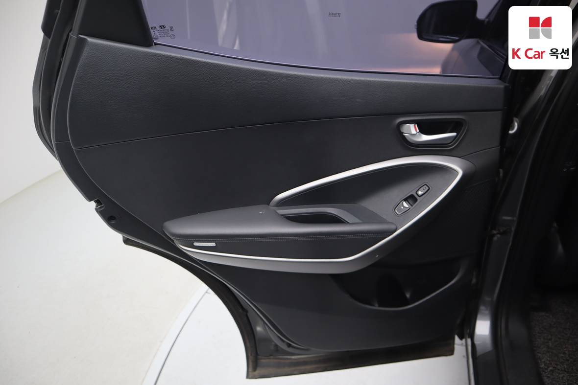 Hyundai SANTAFE - 20
