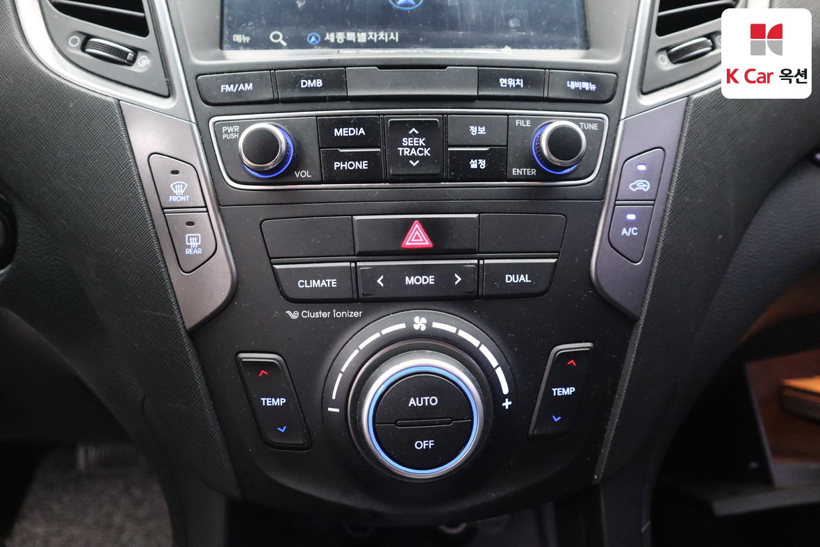 Hyundai SANTAFE - 14