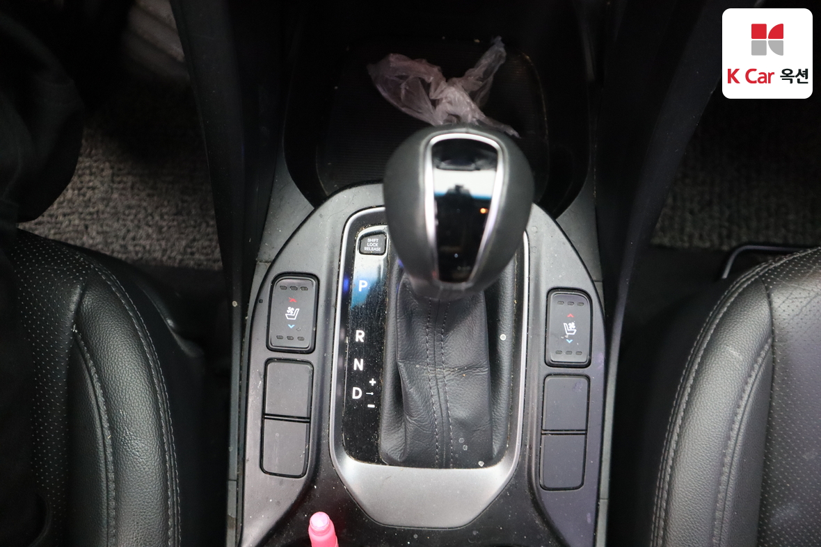 Hyundai SANTAFE - 15