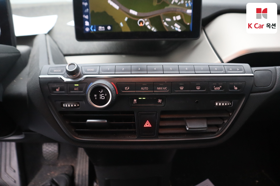 بي إم دبليو i3 - 15