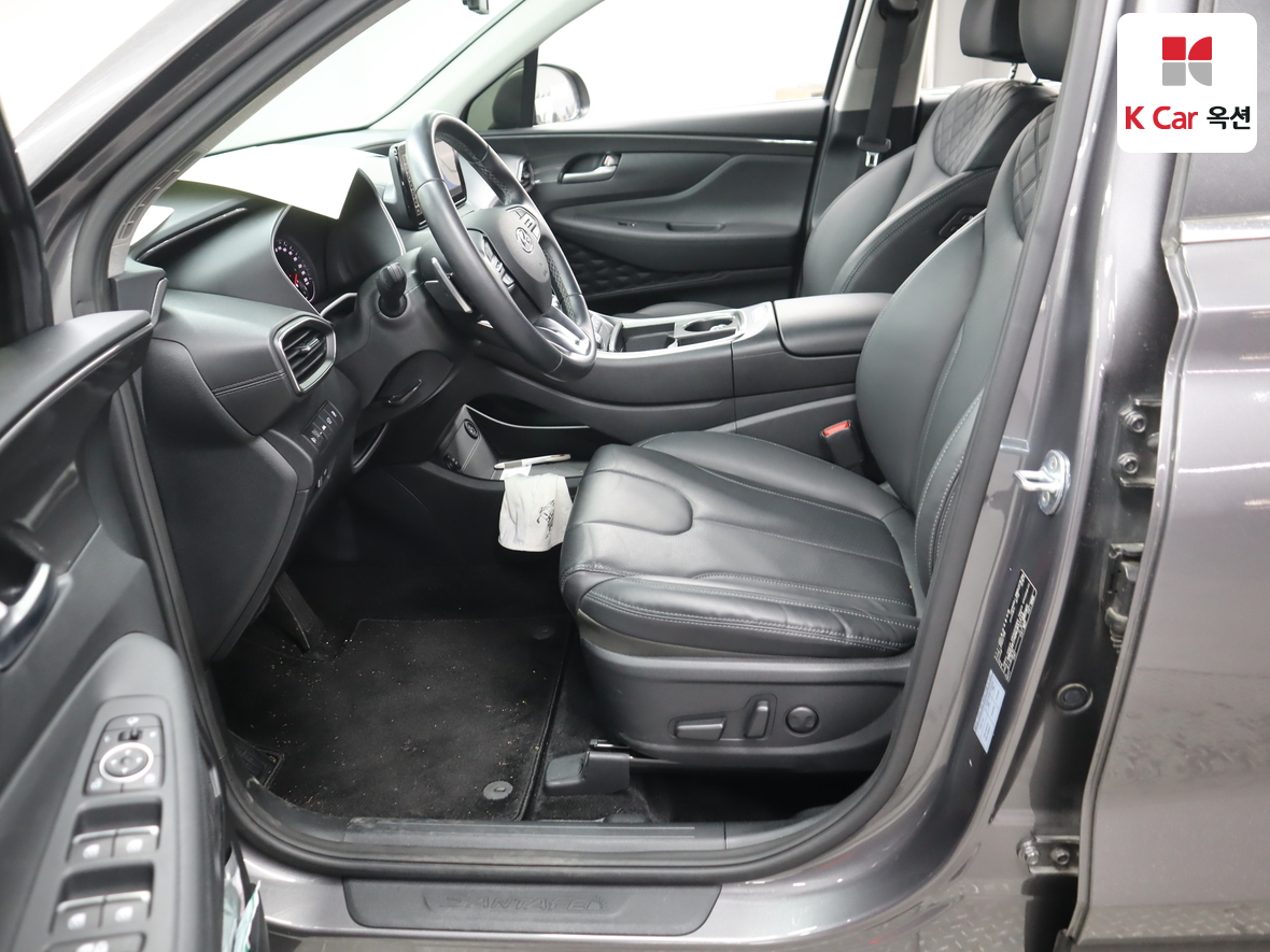 Hyundai SANTAFE - 18
