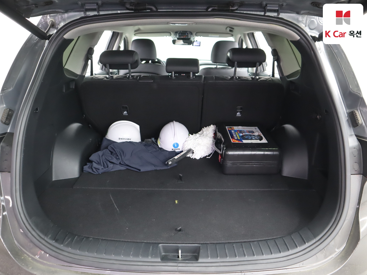 Hyundai SANTAFE - 25