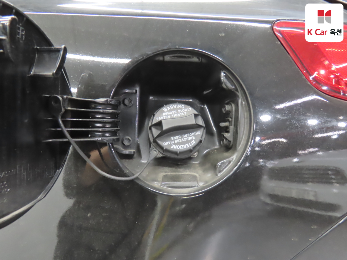 Kia K5 2013 - Image 24