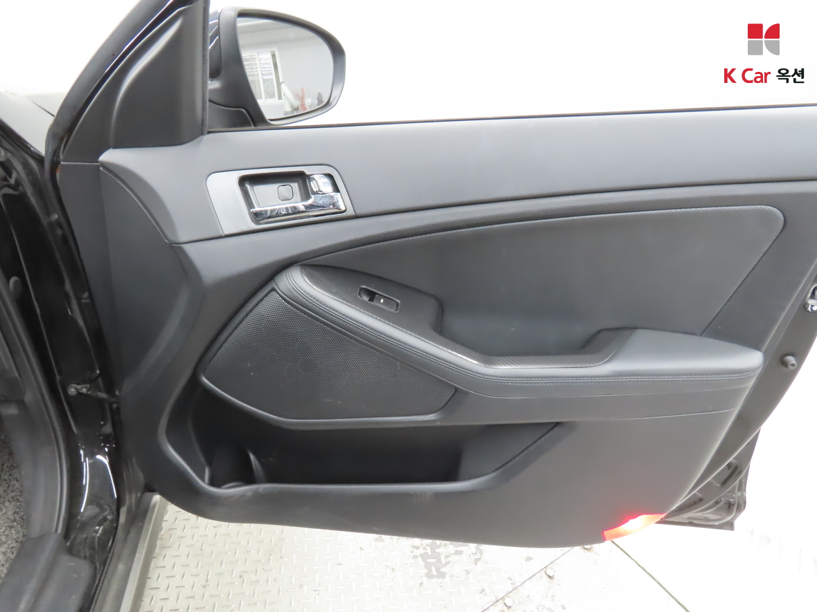 Kia K5 2013 - Image 28