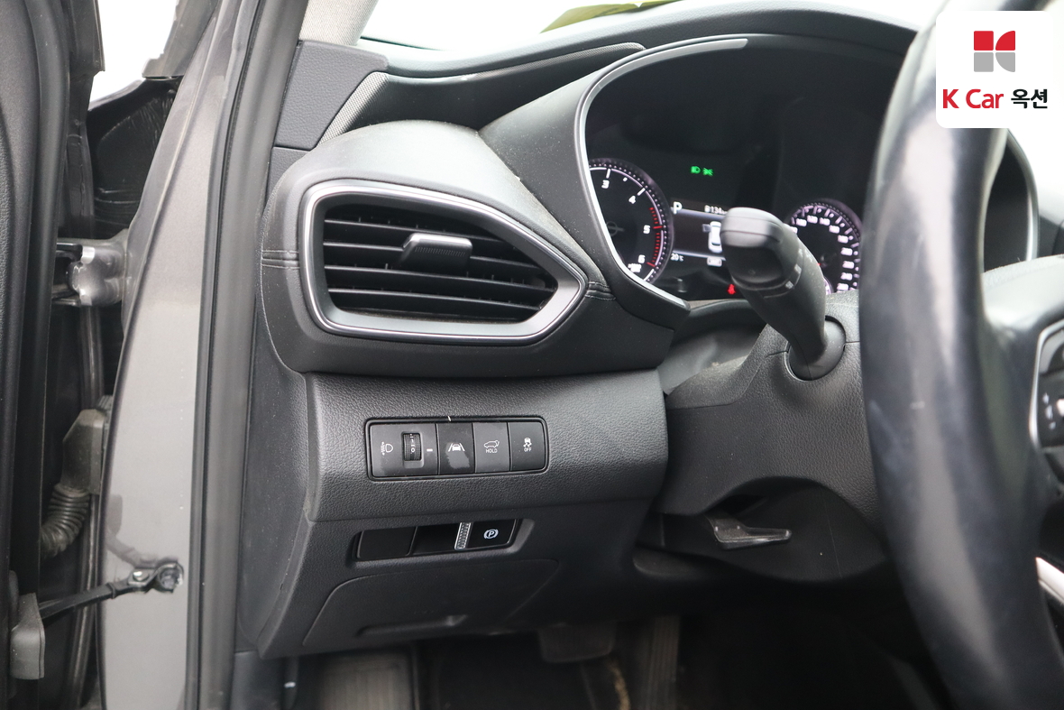 Hyundai SANTAFE - 9