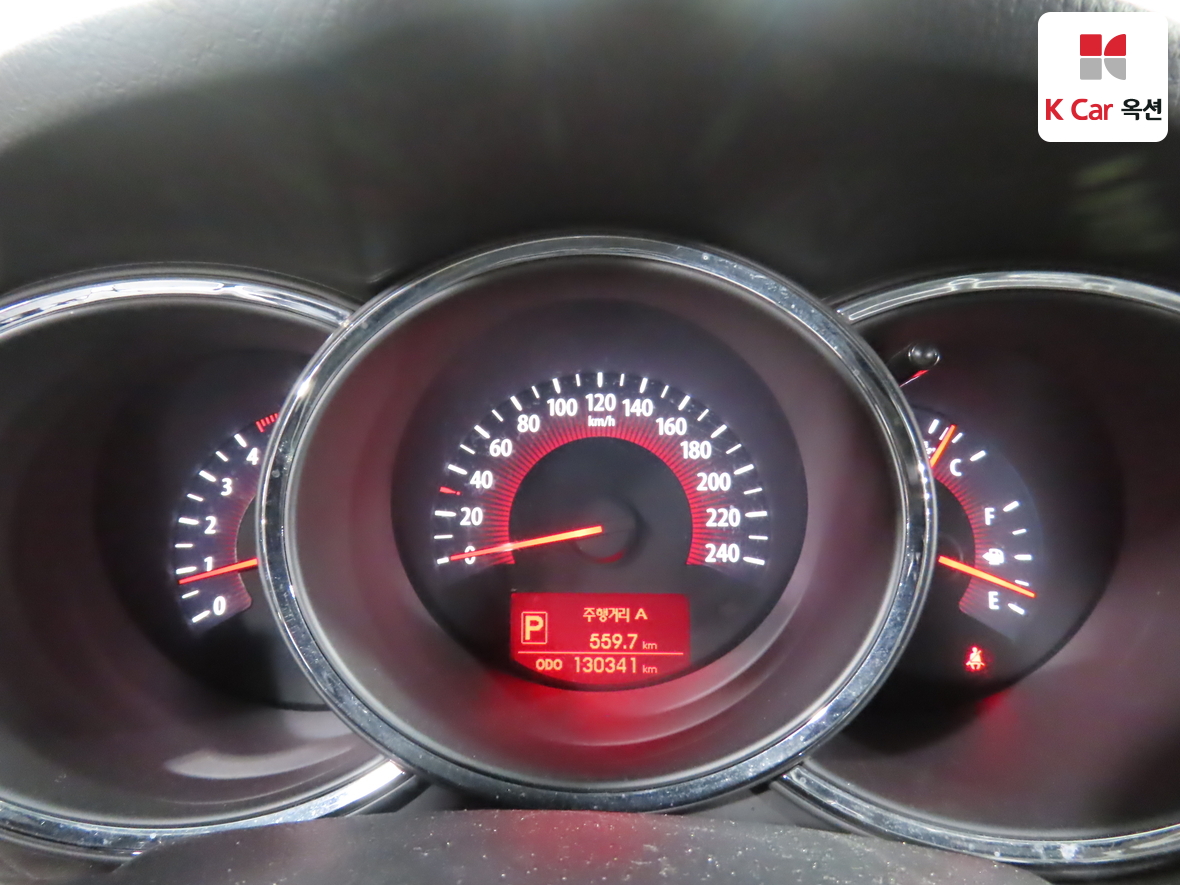 Kia Sorento 2010 - Image 5