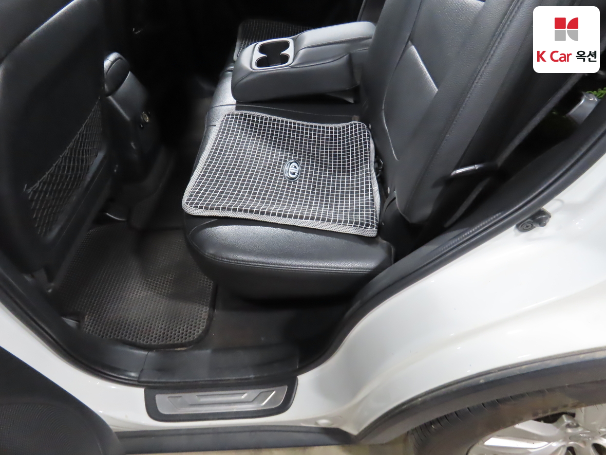 Kia Sorento 2010 - Image 25