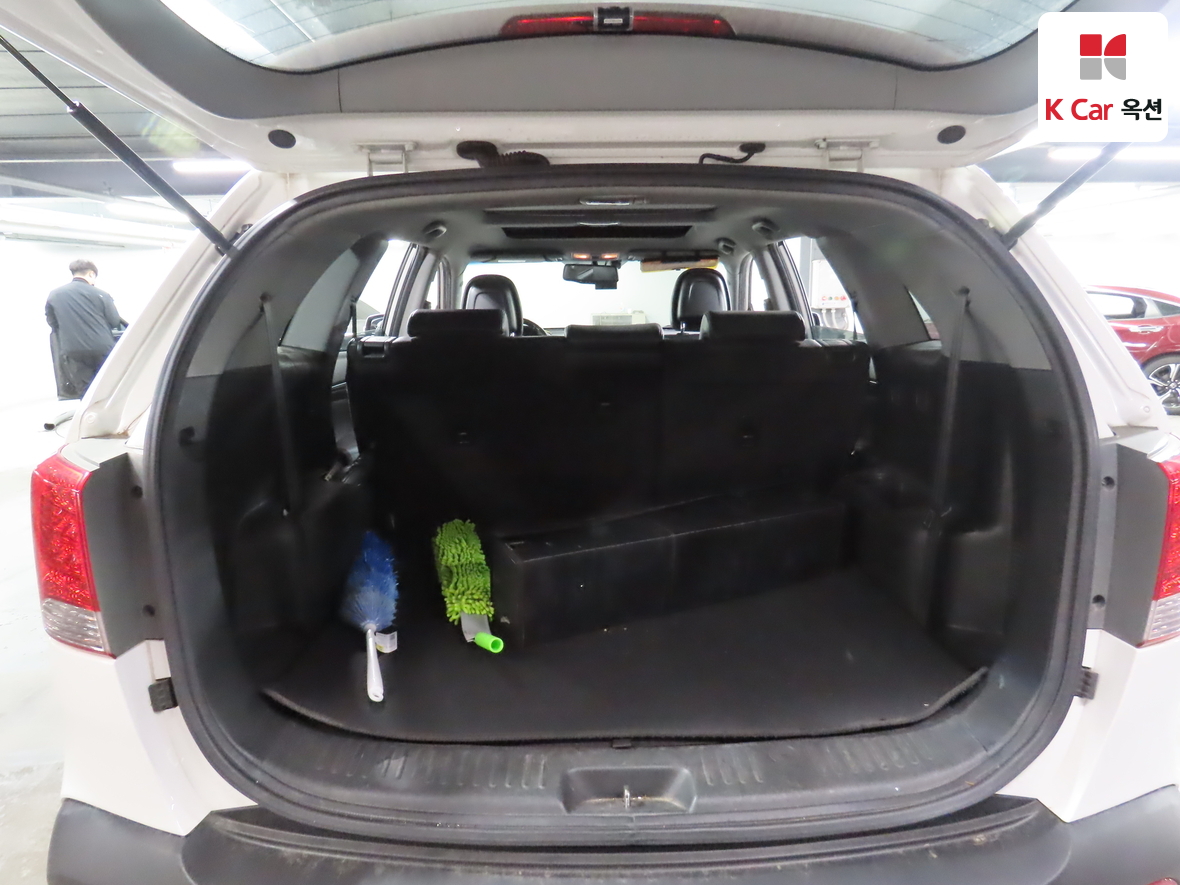Kia Sorento 2010 - Image 28