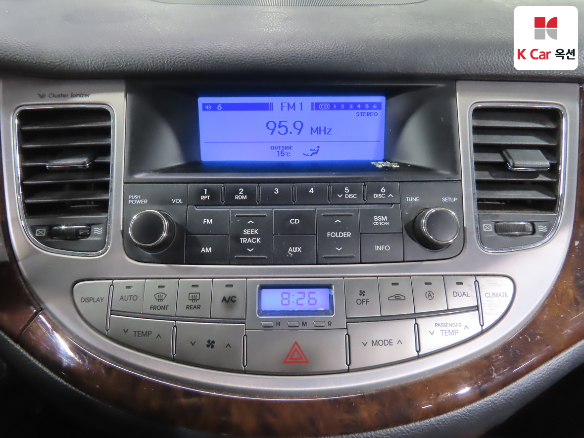 Hyundai Genesis 2008 - Image 14
