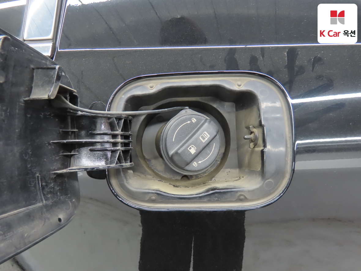 Hyundai Genesis 2008 - Image 24