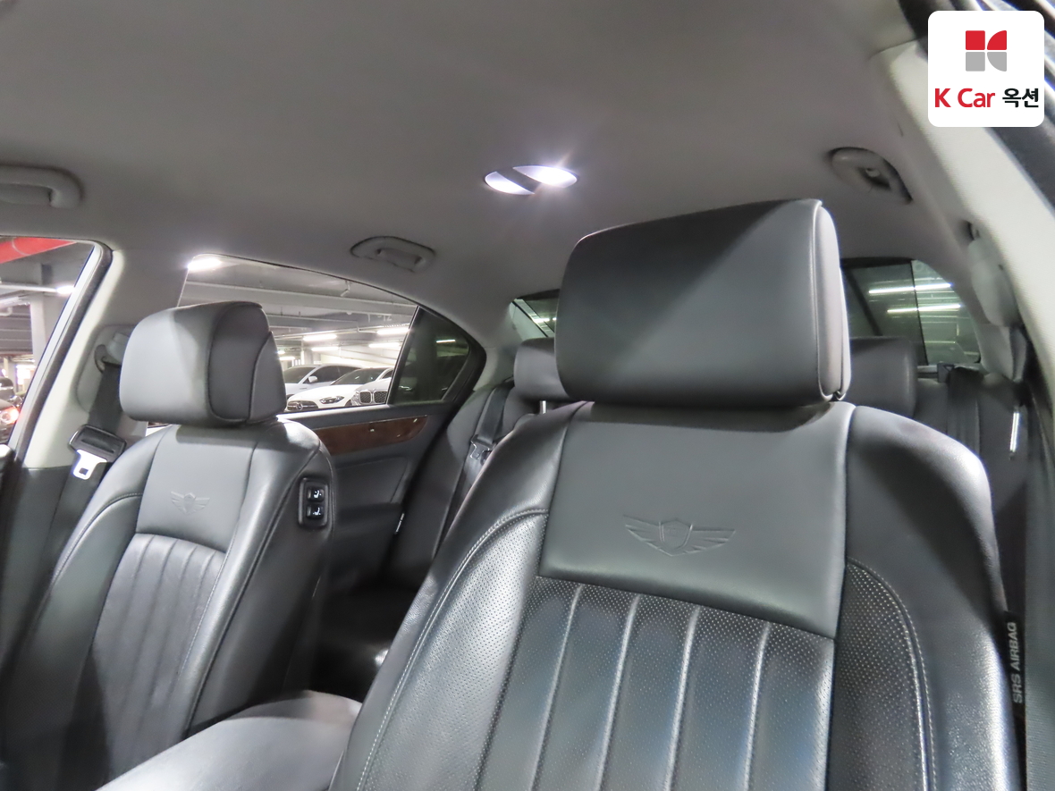 Hyundai Genesis 2008 - Image 18