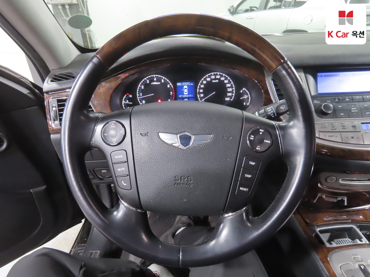 Hyundai Genesis 2008 - Image 10