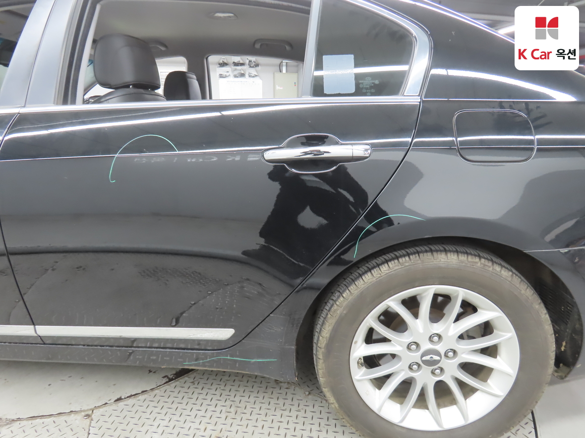 Hyundai Genesis 2008 - Image 37