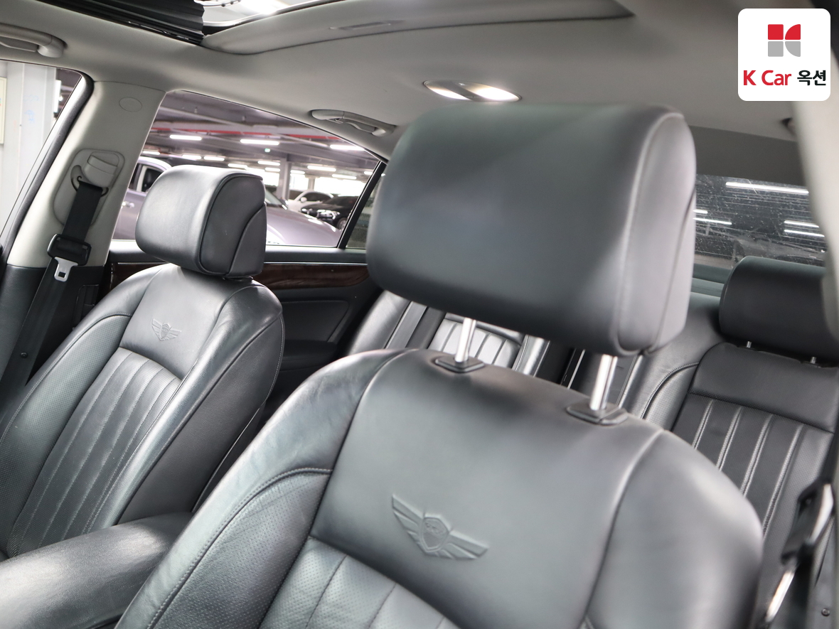 Hyundai Genesis 2008 - Image 18