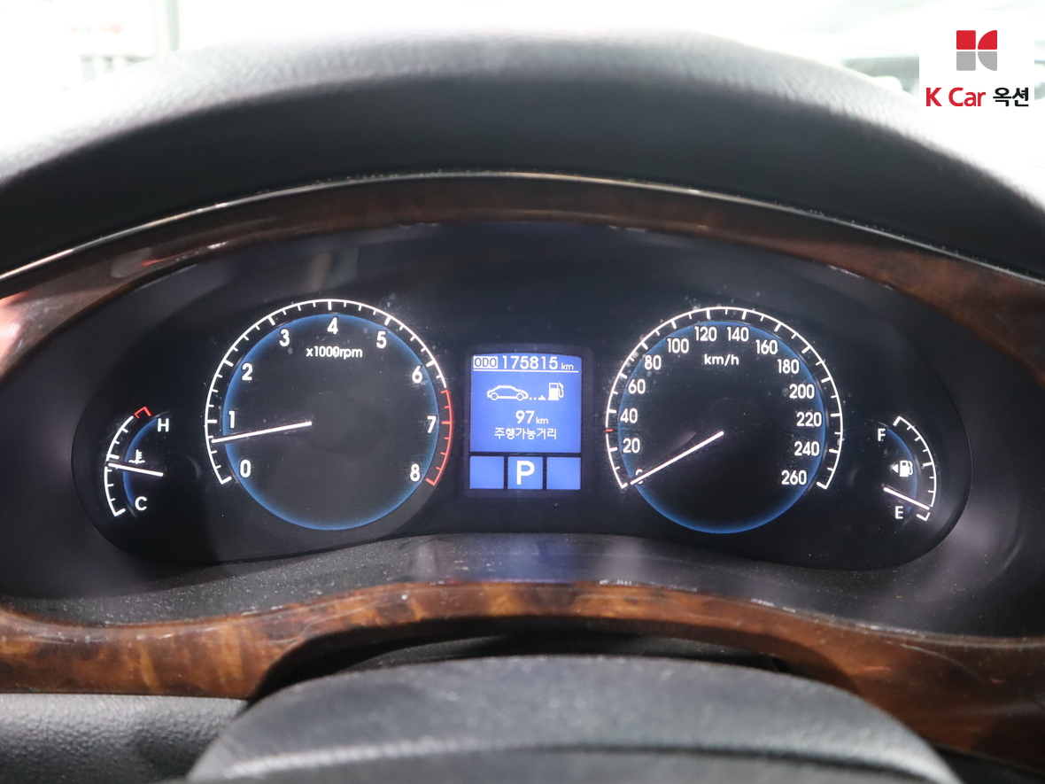 Hyundai Genesis 2008 - Image 5