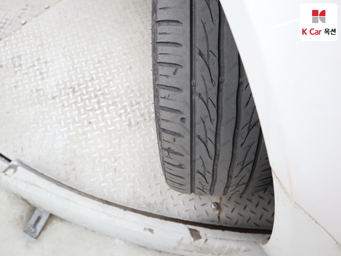 Hyundai Sonata 2008 - Image 30