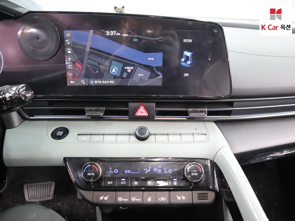 Hyundai Elantra 2025 - Image 6