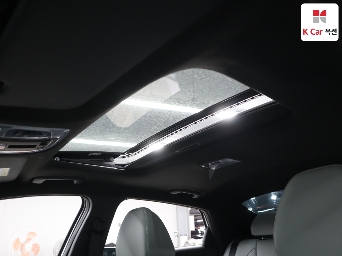 Hyundai Elantra 2025 - Image 21
