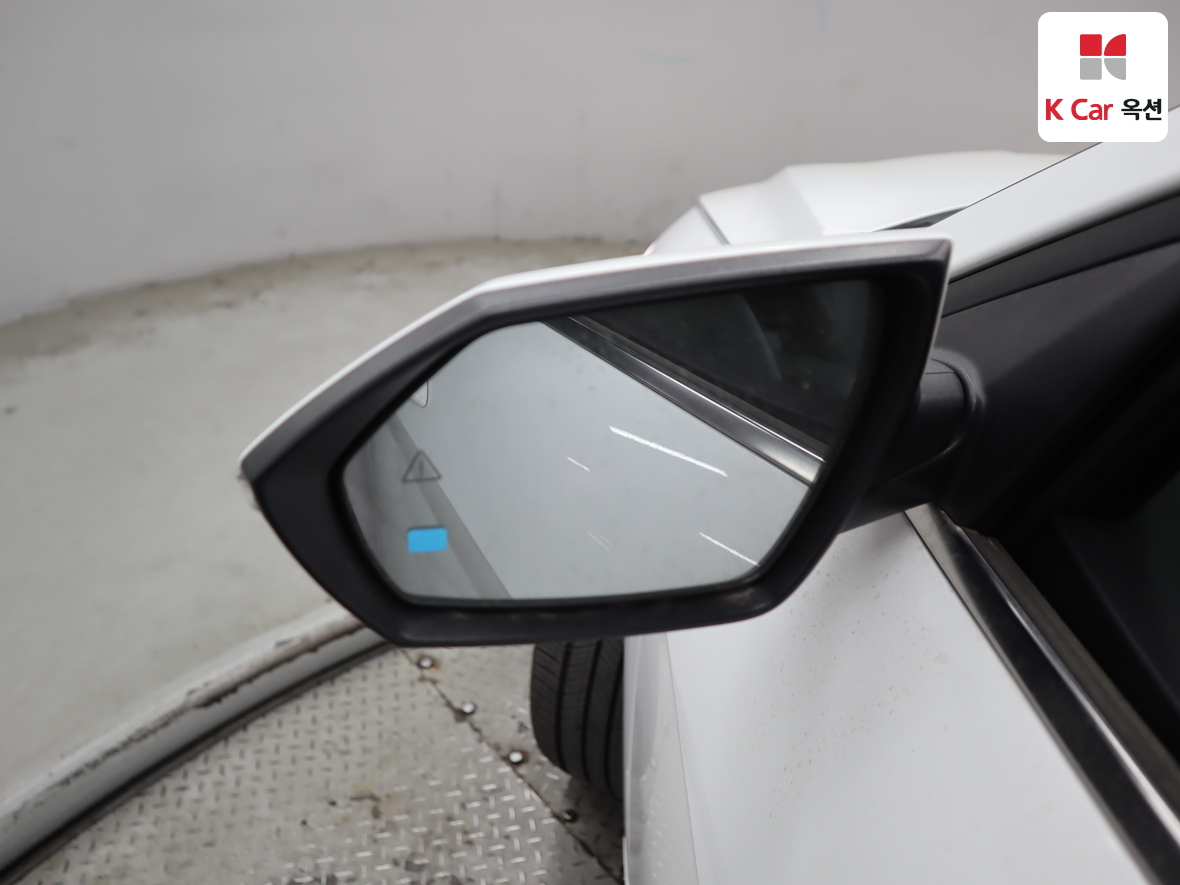 Hyundai Elantra 2025 - Image 20