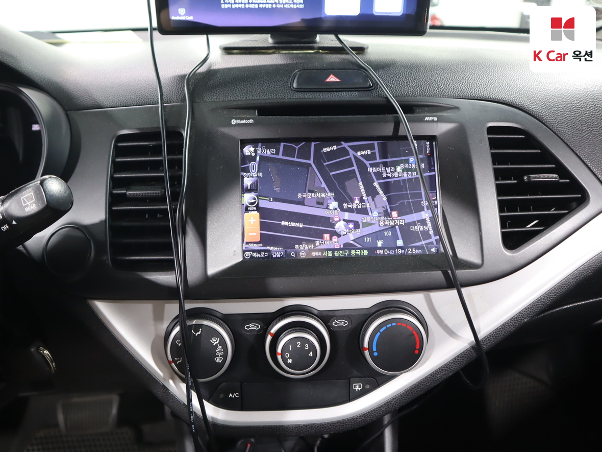Kia Morning 2012 - Image 6