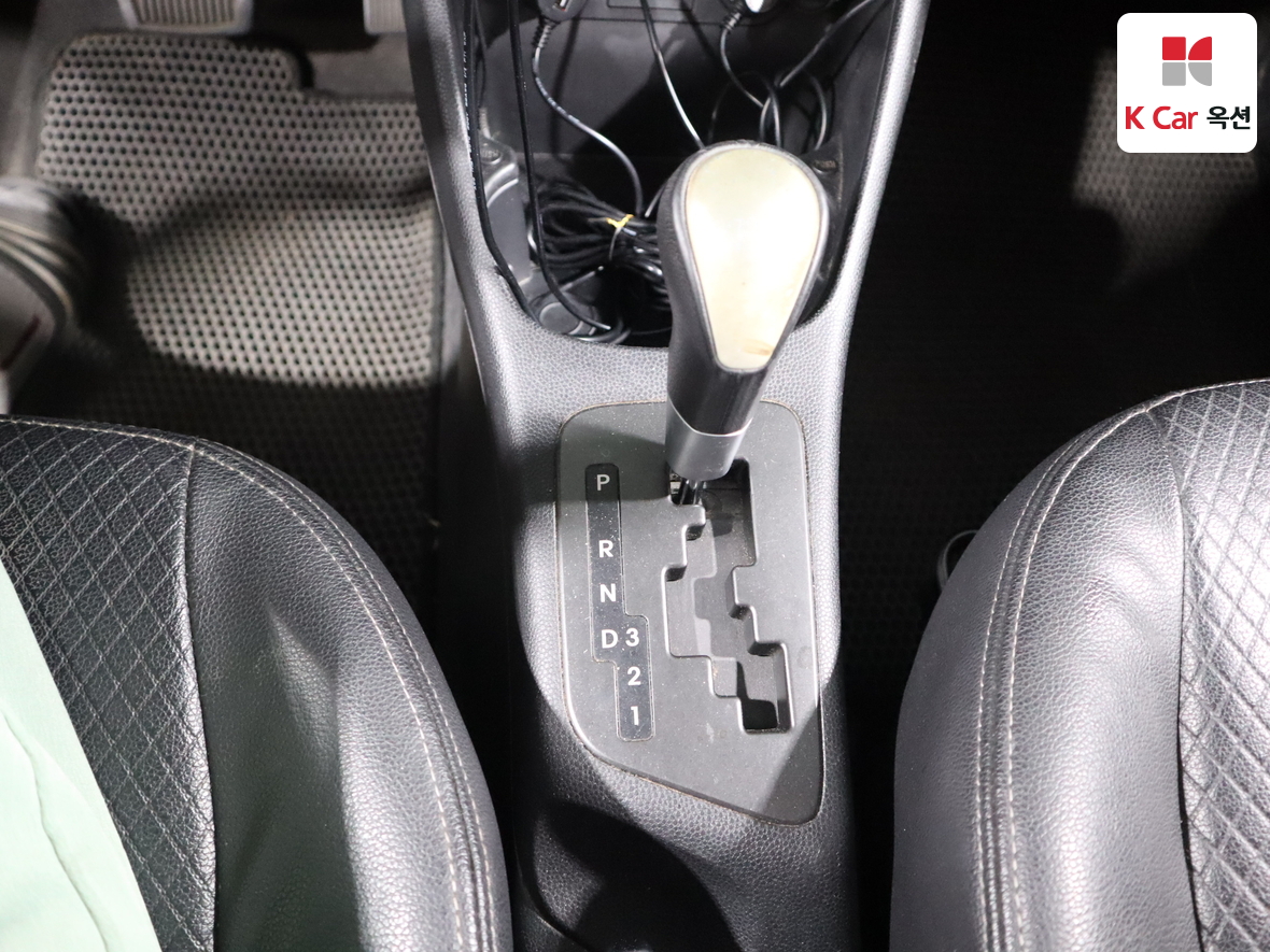 Kia Morning 2012 - Image 16