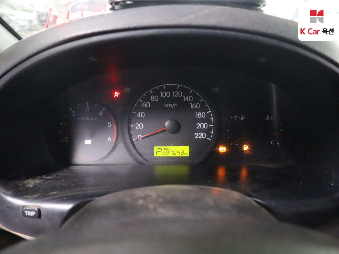 Hyundai Grand Starex - 5