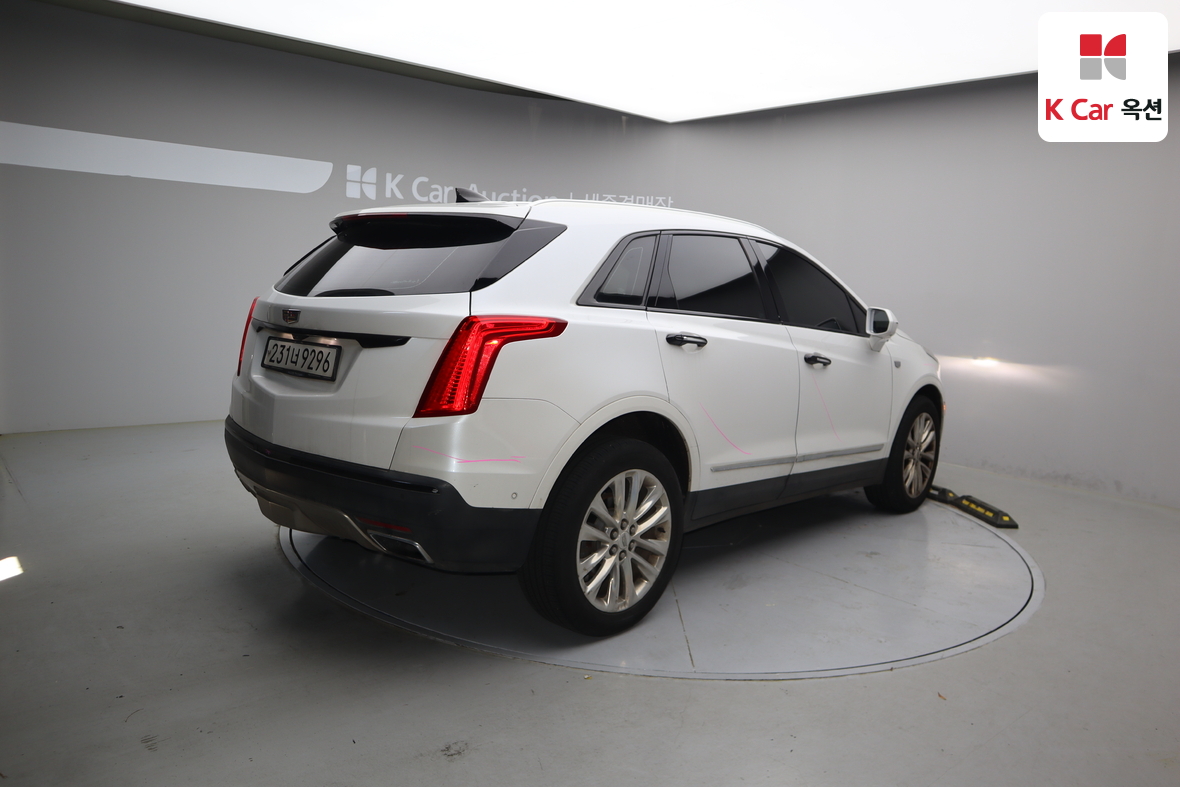 GENERAL MOTORS 캐딜락 - 2
