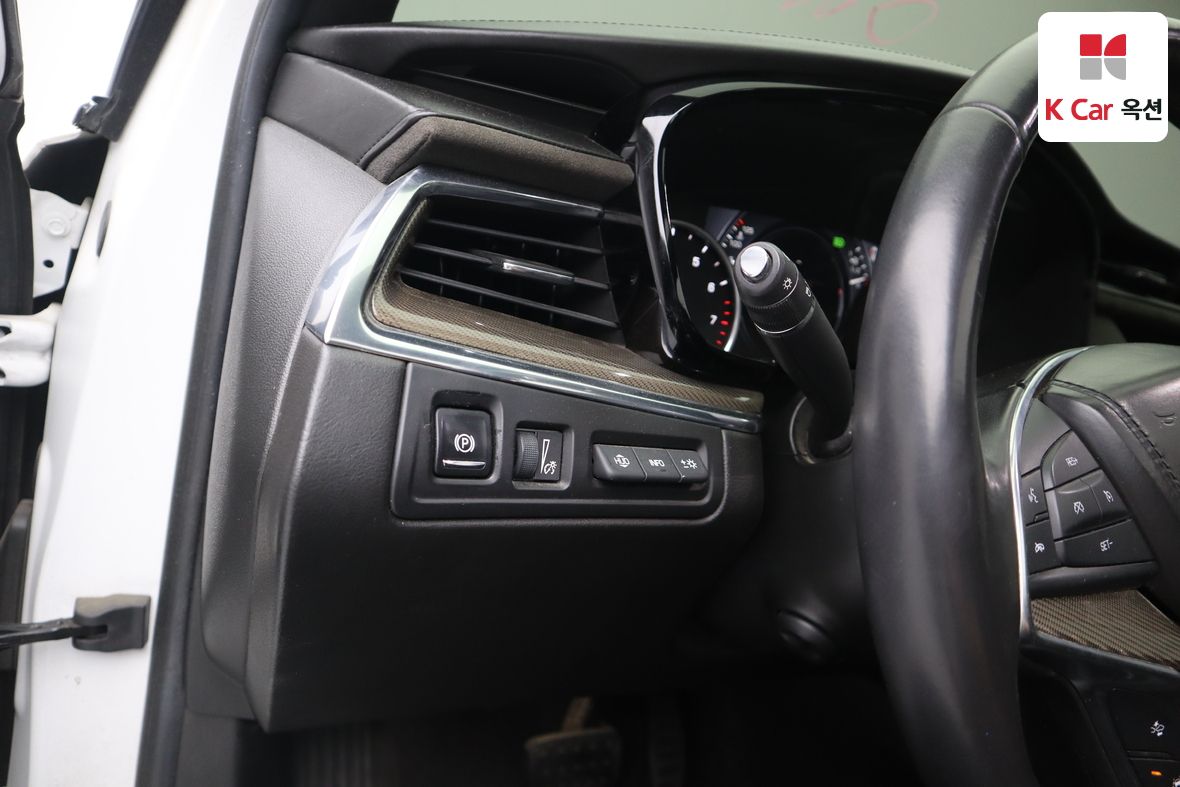 GENERAL MOTORS 캐딜락 - 9