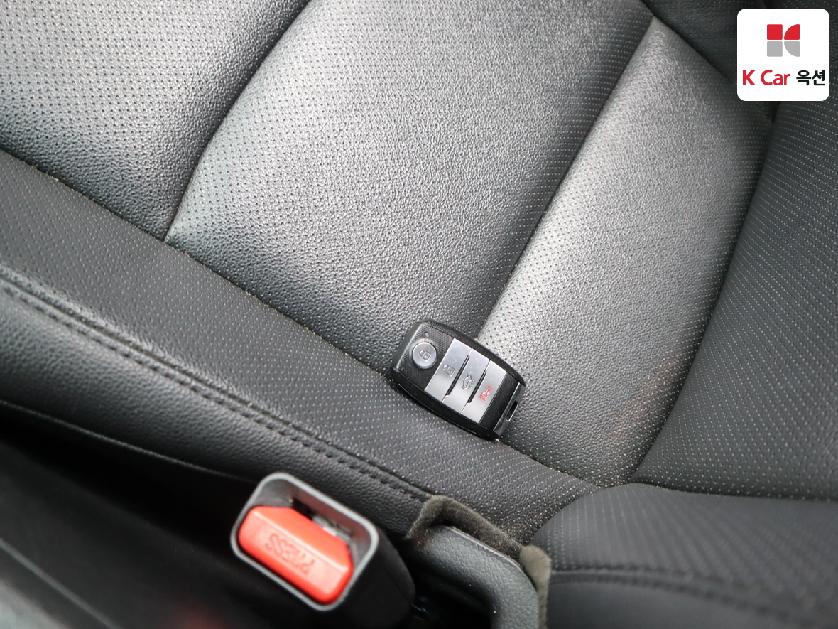 Kia K5 2014 - Image 18