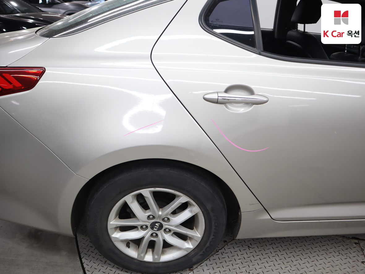 Kia K5 2014 - Image 39