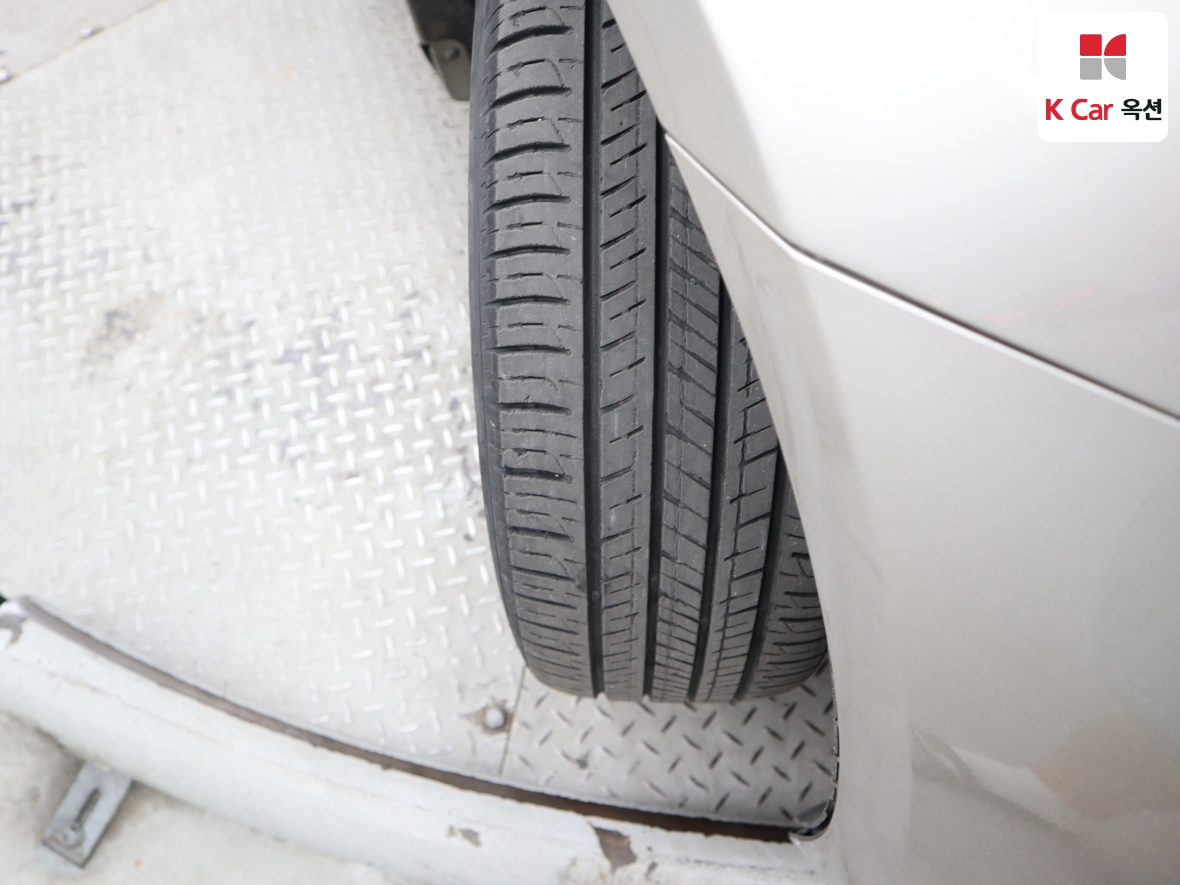 Kia K5 2014 - Image 31