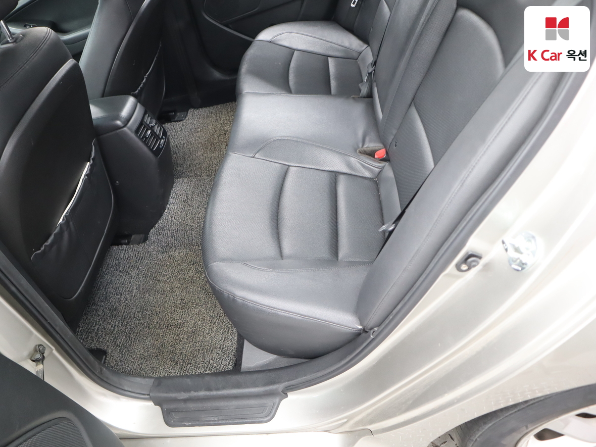 Kia K5 2014 - Image 23