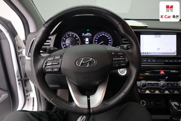 2019 - hyundai avante