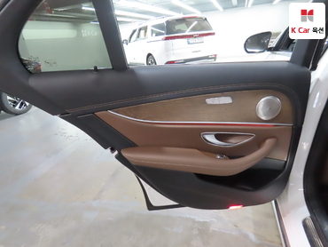 2022 - mercedes-benz e250